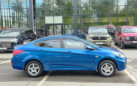 Hyundai Solaris II рестайлинг, 2011 год, 720 000 рублей, 5 фотография