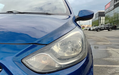 Hyundai Solaris II рестайлинг, 2011 год, 720 000 рублей, 21 фотография