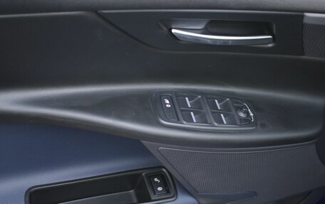 Jaguar XE I рестайлинг, 2016 год, 2 149 000 рублей, 15 фотография