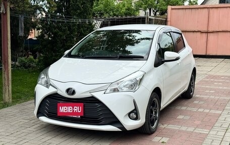 Toyota Vitz, 2017 год, 1 099 000 рублей, 7 фотография