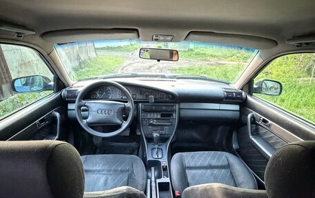Audi A6, 1997 год, 300 000 рублей, 15 фотография