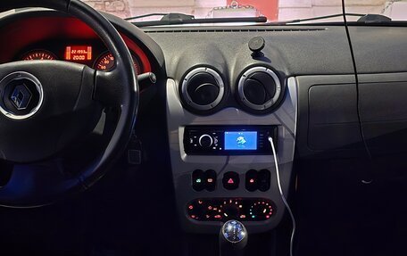 Renault Logan I, 2010 год, 470 000 рублей, 10 фотография