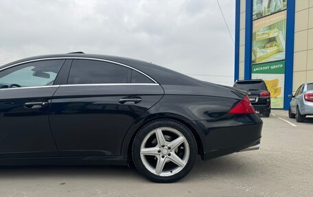 Mercedes-Benz CLS, 2005 год, 1 250 000 рублей, 19 фотография