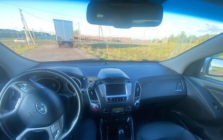 Hyundai ix35 I рестайлинг, 2011 год, 1 055 000 рублей, 5 фотография