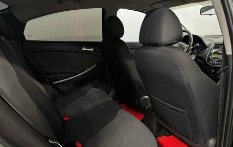 Hyundai Solaris II рестайлинг, 2013 год, 650 000 рублей, 12 фотография