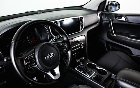 KIA Sportage IV рестайлинг, 2017 год, 2 099 000 рублей, 9 фотография