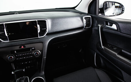 KIA Sportage IV рестайлинг, 2017 год, 2 099 000 рублей, 15 фотография