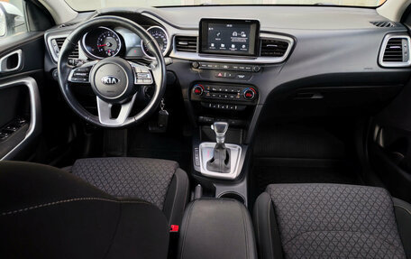 KIA cee'd III, 2019 год, 1 750 000 рублей, 14 фотография