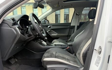 Audi Q3, 2022 год, 2 328 000 рублей, 10 фотография