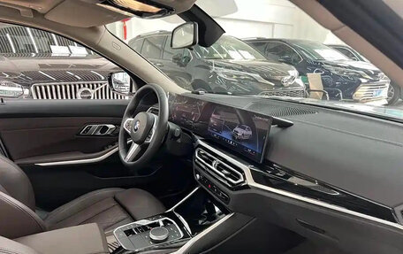 BMW 3 серия, 2024 год, 3 350 000 рублей, 8 фотография