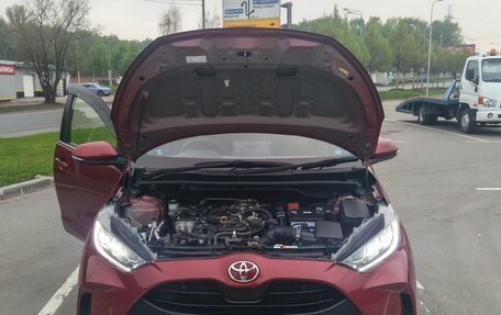 Toyota Yaris, 2021 год, 1 600 000 рублей, 7 фотография