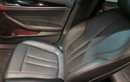 BMW 5 серия, 2019 год, 3 450 000 рублей, 37 фотография