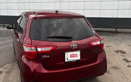 Toyota Vitz, 2018 год, 990 000 рублей, 3 фотография