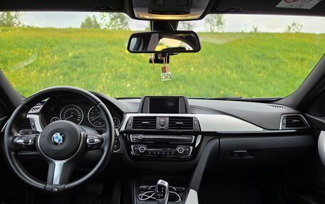 BMW 3 серия, 2018 год, 2 599 000 рублей, 23 фотография