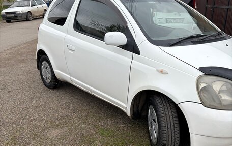 Toyota Vitz, 2000 год, 300 000 рублей, 3 фотография