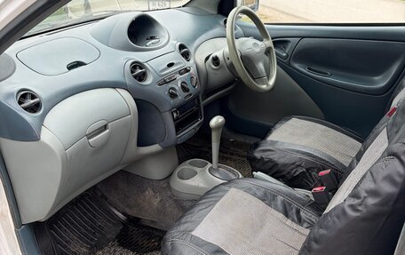 Toyota Vitz, 2000 год, 300 000 рублей, 8 фотография
