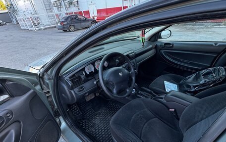 Dodge Stratus II, 2005 год, 299 000 рублей, 9 фотография