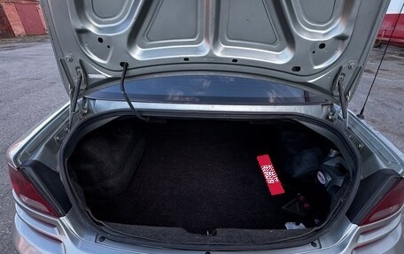 Dodge Stratus II, 2005 год, 299 000 рублей, 19 фотография