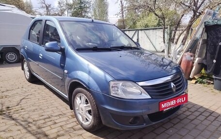 Renault Logan I, 2010 год, 425 000 рублей, 3 фотография