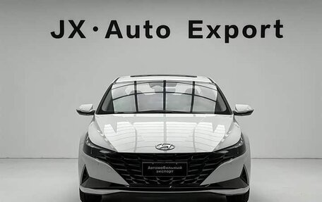 Hyundai Elantra, 2022 год, 1 520 000 рублей, 2 фотография