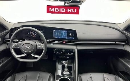 Hyundai Elantra, 2022 год, 1 520 000 рублей, 15 фотография