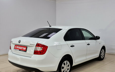 Skoda Rapid I, 2015 год, 800 000 рублей, 5 фотография
