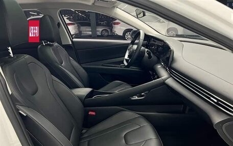 Hyundai Elantra, 2022 год, 1 520 000 рублей, 22 фотография