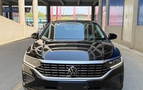 Volkswagen Passat B8 рестайлинг, 2023 год, 1 990 000 рублей, 2 фотография