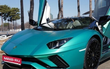Lamborghini Aventador I рестайлинг, 2021 год, 46 000 000 рублей, 2 фотография