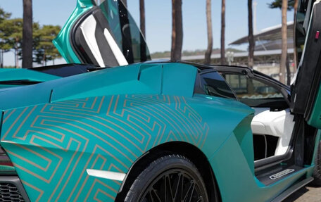 Lamborghini Aventador I рестайлинг, 2021 год, 46 000 000 рублей, 8 фотография