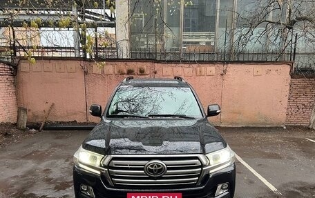 Toyota Land Cruiser 200, 2020 год, 11 000 000 рублей, 2 фотография