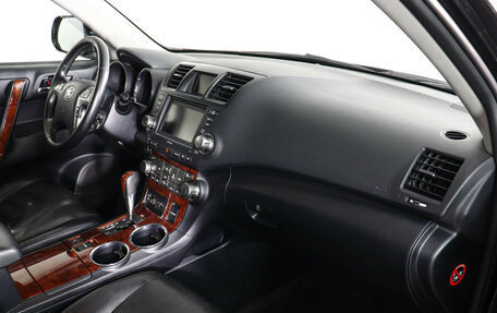Toyota Highlander III, 2010 год, 1 847 000 рублей, 10 фотография