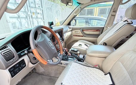 Toyota Land Cruiser 100 рестайлинг 2, 2002 год, 2 100 000 рублей, 14 фотография