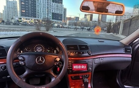 Mercedes-Benz E-Класс, 2009 год, 950 000 рублей, 15 фотография