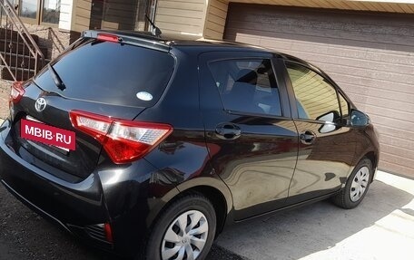 Toyota Vitz, 2019 год, 990 000 рублей, 6 фотография