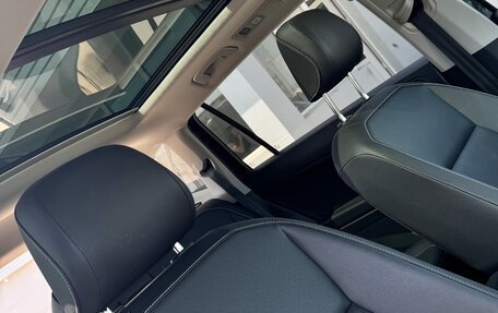 Volkswagen Tiguan II, 2020 год, 2 900 000 рублей, 3 фотография