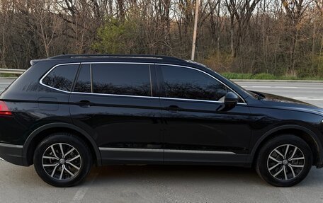 Volkswagen Tiguan II, 2020 год, 2 900 000 рублей, 7 фотография