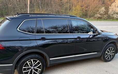 Volkswagen Tiguan II, 2020 год, 2 900 000 рублей, 12 фотография