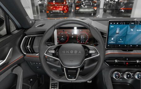Skoda Kodiaq, 2025 год, 6 250 000 рублей, 11 фотография