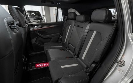 Skoda Kodiaq, 2025 год, 6 250 000 рублей, 14 фотография