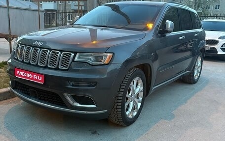 Jeep Grand Cherokee, 2019 год, 4 199 000 рублей, 1 фотография