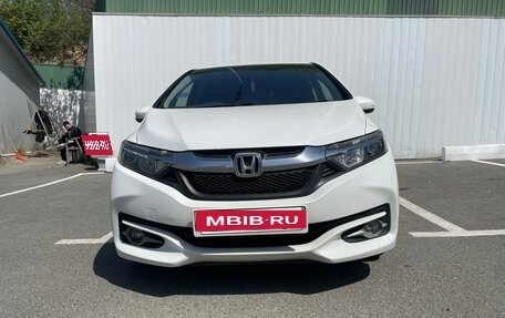Honda Shuttle II, 2015 год, 880 000 рублей, 1 фотография