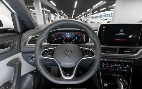 Volkswagen T-Roc I, 2025 год, 3 470 000 рублей, 11 фотография