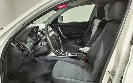 BMW 1 серия, 2010 год, 699 000 рублей, 14 фотография