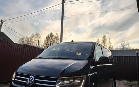 Volkswagen Caravelle T6 рестайлинг, 2017 год, 3 250 000 рублей, 3 фотография
