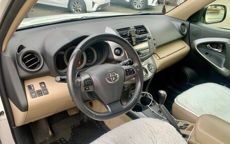 Toyota RAV4, 2011 год, 1 490 000 рублей, 9 фотография