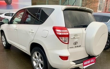 Toyota RAV4, 2011 год, 1 490 000 рублей, 8 фотография
