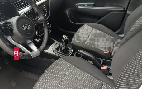 KIA Rio IV, 2019 год, 870 000 рублей, 10 фотография