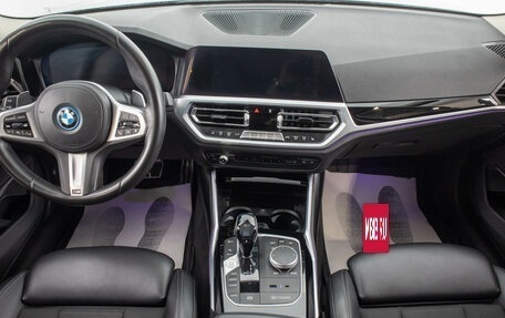 BMW 3 серия, 2019 год, 4 249 000 рублей, 11 фотография