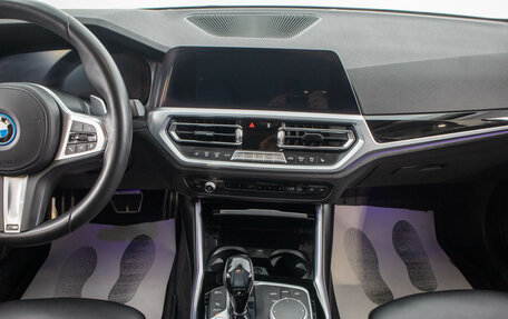 BMW 3 серия, 2019 год, 4 249 000 рублей, 19 фотография